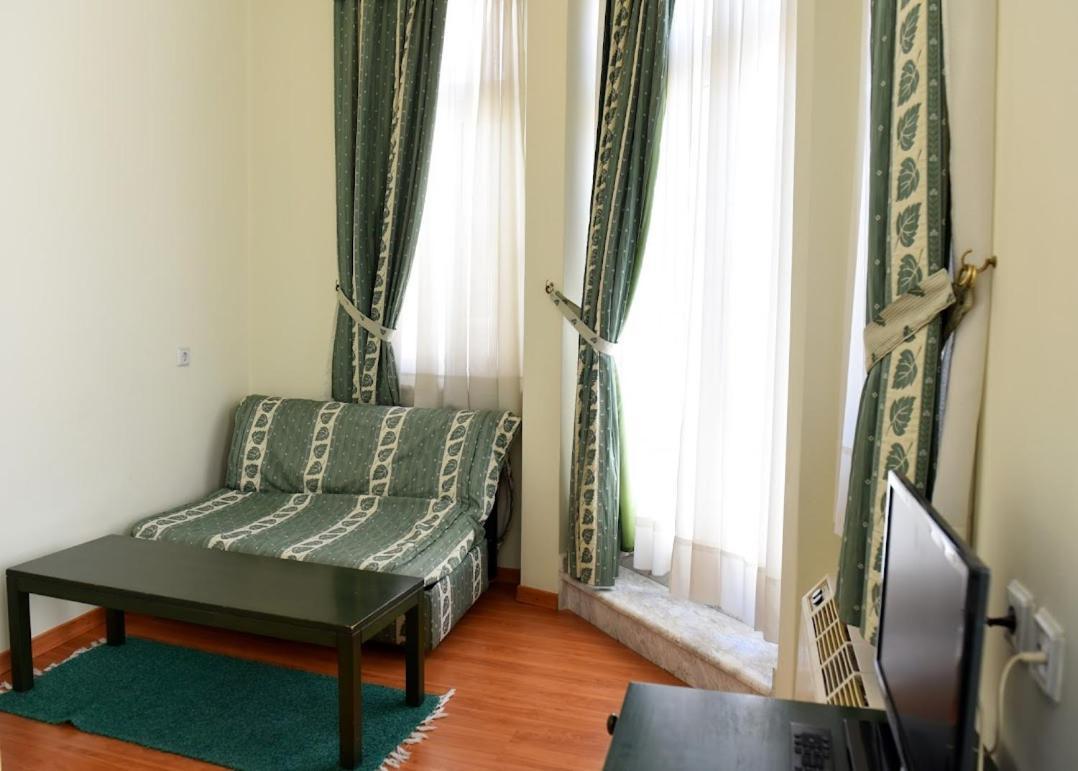 Aiolis Hotel Kastoria Ngoại thất bức ảnh
